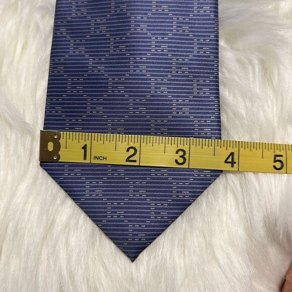 Gucci Tie Blue 100% Silk Made in Italy - Picture 7 of 7